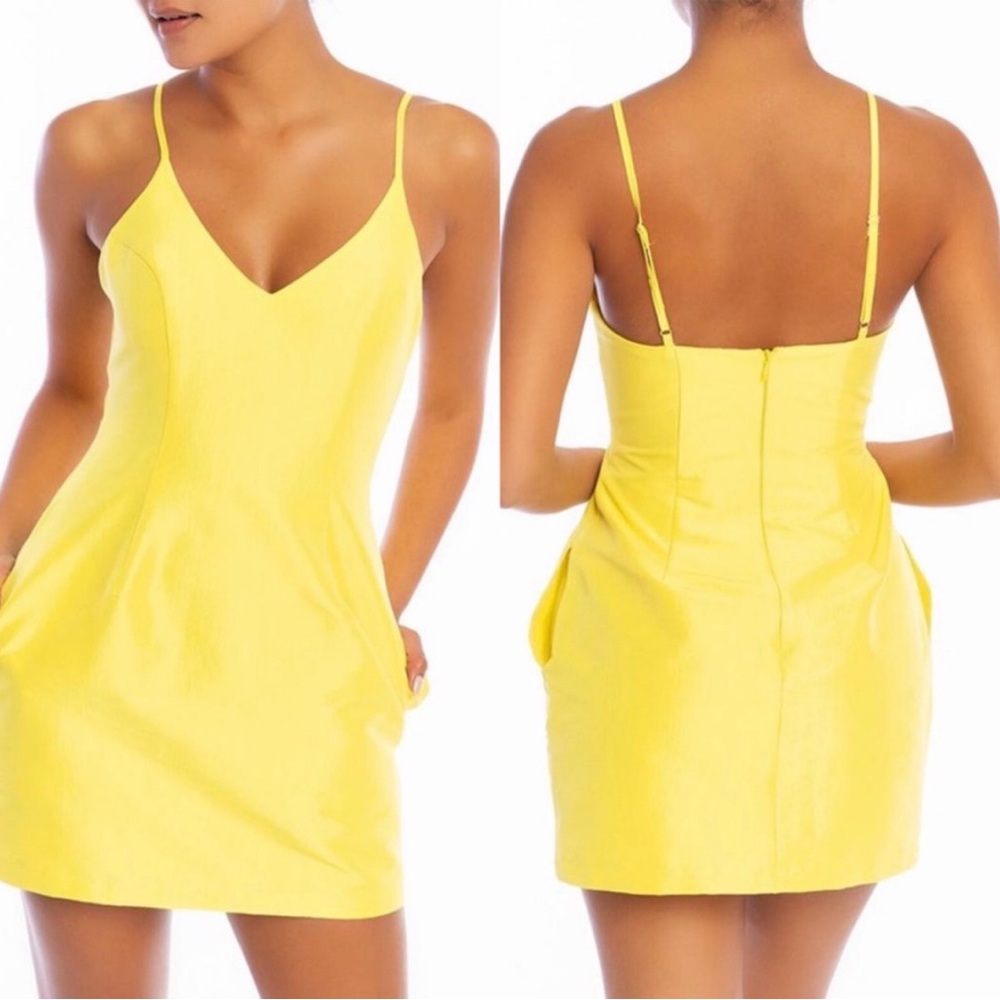 NWT Lux Selena Pocket Dress in Yellow 🔥